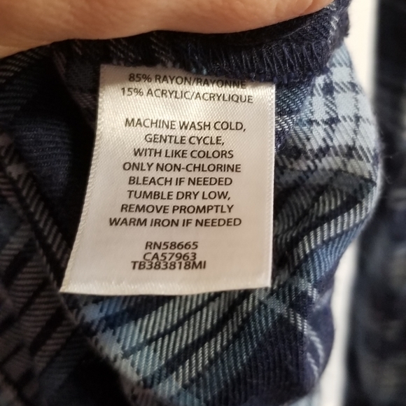 Plaid Boyfriend Shirt - Picture 6 of 6